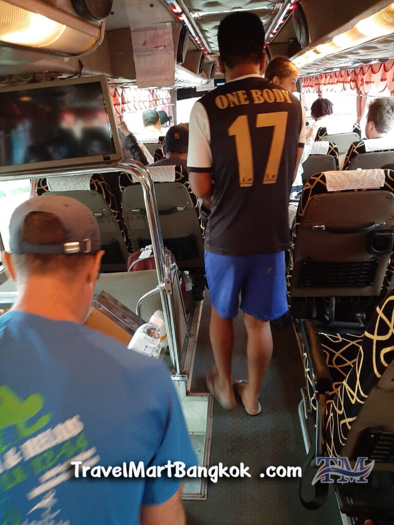 Bus to Cambodia-16-8-2022