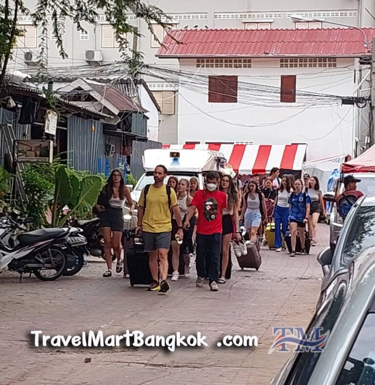 Bus to Cambodia-20-7-2023
