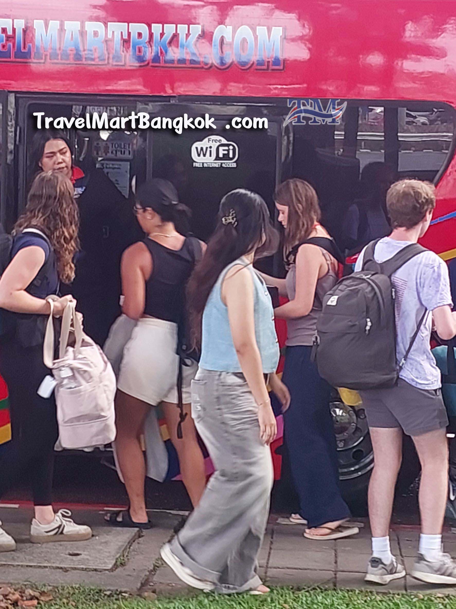 Travel Mart